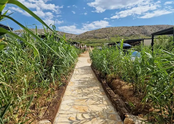 Camping Luxury Mobile Moonwalk Terra Park Spiritos, Pag Island , Kolan, Novalja *